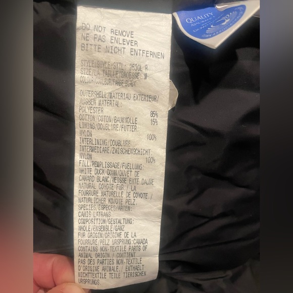 EUC Authentic Women’s Medium black Canada Goose jacket Montebello - Picture 8 of 10